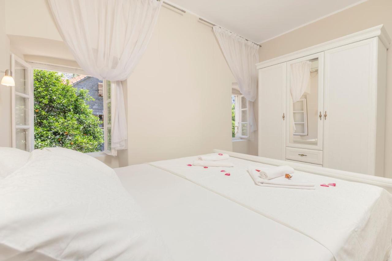 Old Stone Villa Lalosevic Kotor Ngoại thất bức ảnh